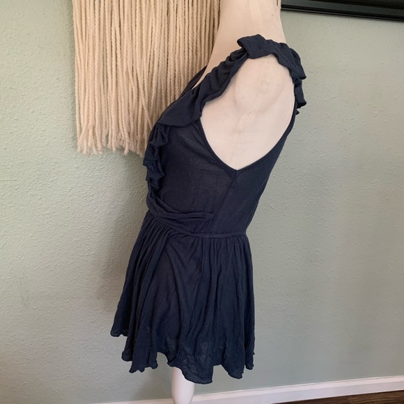 Free People sleeveless cross front top - Picture 6 of 8